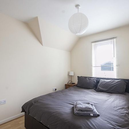 8 Varis Apartments Форрес Экстерьер фото